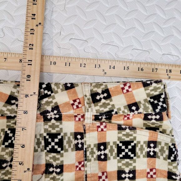 Anthropologie Pilcro The Wanderer Low-Rise Corduroy Shorts 31 Multicolor Check - Picture 12 of 14